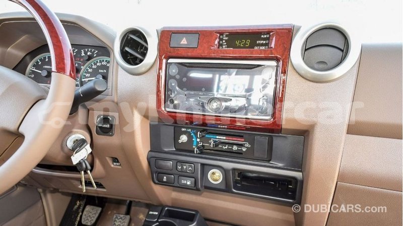 Big with watermark toyota land cruiser kampot province import dubai 3419