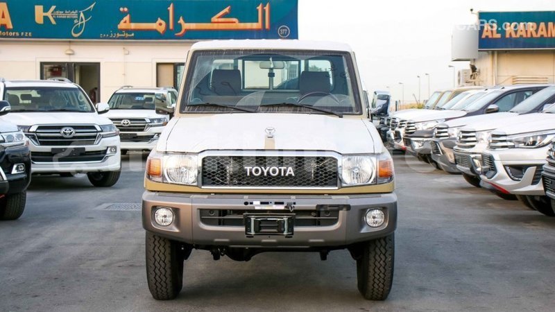 Big with watermark toyota land cruiser kampot province import dubai 3424