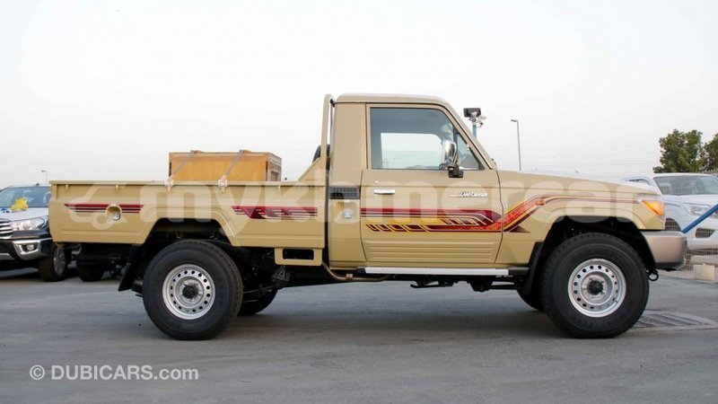Big with watermark toyota land cruiser kampot province import dubai 3424