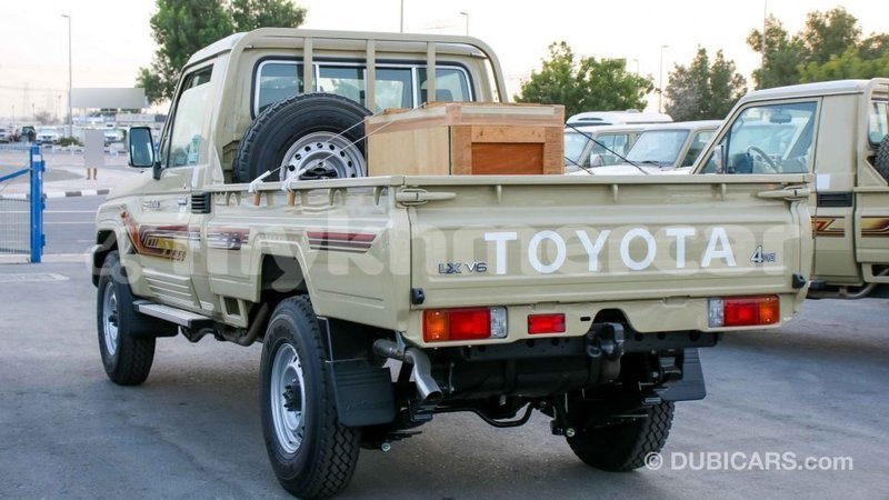 Big with watermark toyota land cruiser kampot province import dubai 3424