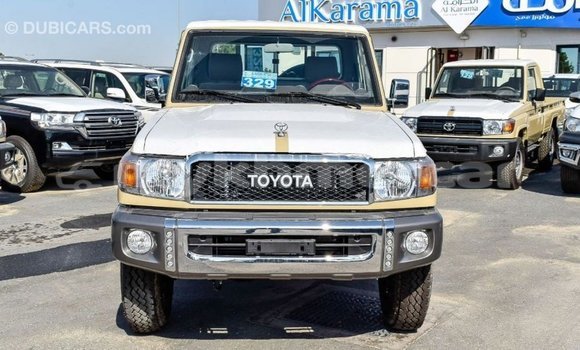 Buy Import Toyota Land Cruiser Beige Car in Import - Dubai in Kampot Province Buy Import Toyota Land Cruiser Beige Car in Import - Dubai in Kampot Province