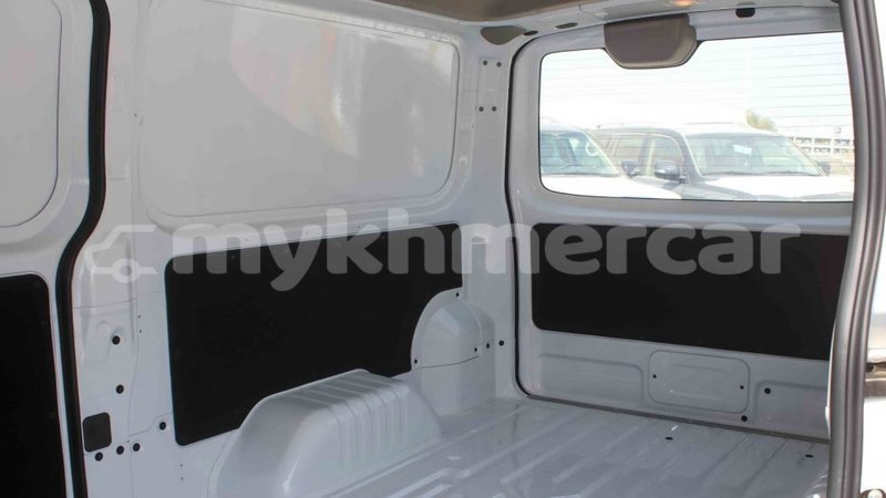 Big with watermark nissan urvan kampot province import dubai 3426
