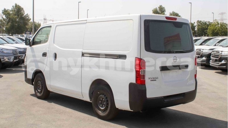 Big with watermark nissan urvan kampot province import dubai 3426