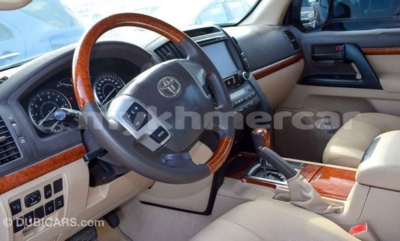 Buy Import Toyota Land Cruiser Black Car in Import - Dubai in Kampot Province Buy Import Toyota Land Cruiser Black Car in Import - Dubai in Kampot Province