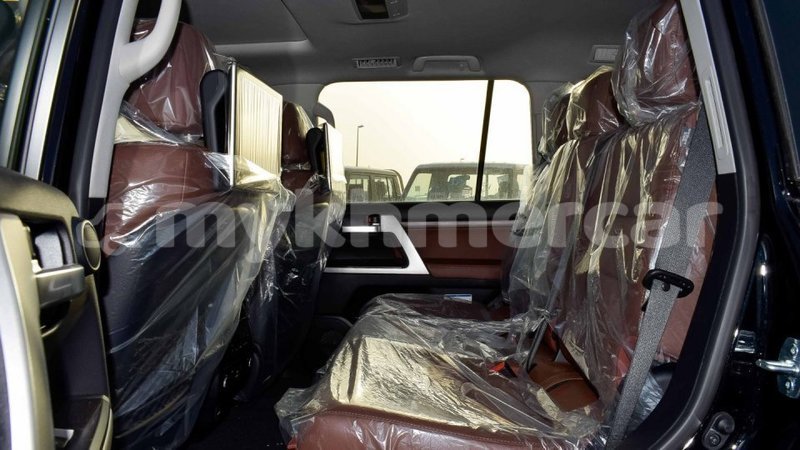 Big with watermark toyota land cruiser kampot province import dubai 3434