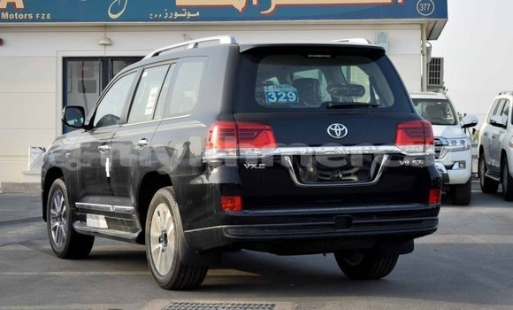 Buy Import Toyota Land Cruiser Black Car in Import - Dubai in Kampot Province Buy Import Toyota Land Cruiser Black Car in Import - Dubai in Kampot Province
