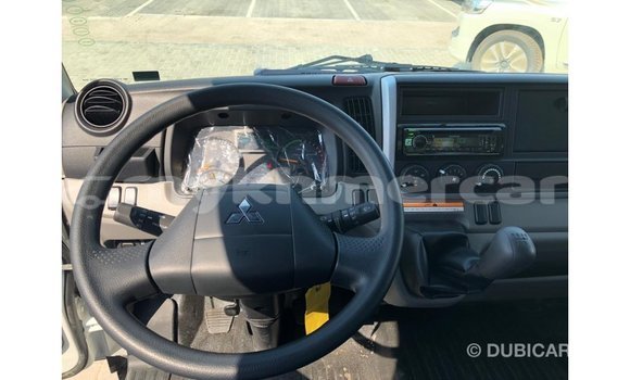 Acheter Import Utilitaire Mitsubishi L400 Blanc à Import - Dubai, Kampot Province Acheter Import Utilitaire Mitsubishi L400 Blanc à Import - Dubai, Kampot Province