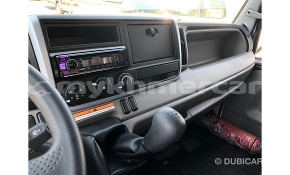 Acheter Import Utilitaire Mitsubishi L400 Blanc à Import - Dubai, Kampot Province Acheter Import Utilitaire Mitsubishi L400 Blanc à Import - Dubai, Kampot Province