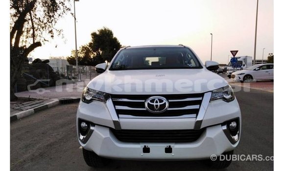 Buy Import Toyota Fortuner White Car in Import - Dubai in Kampot Province Buy Import Toyota Fortuner White Car in Import - Dubai in Kampot Province