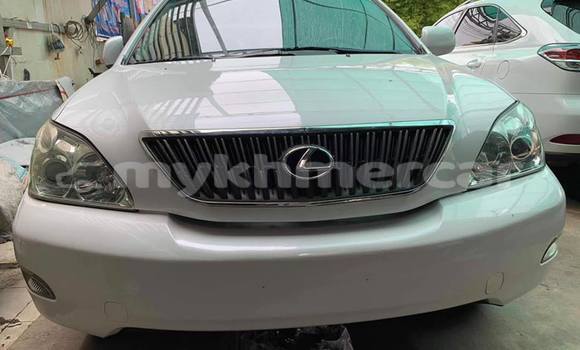 Buy Used Lexus RX 330 White Car in Phnom Penh in Phnom Penh Buy Used Lexus RX 330 White Car in Phnom Penh in Phnom Penh