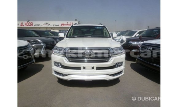 ទិញ នាំចូល Toyota Land Cruiser White ឡាន} ក្នុង Import - Dubai ក្នុង Kampot Province ទិញ នាំចូល Toyota Land Cruiser White ឡាន} ក្នុង Import - Dubai ក្នុង Kampot Province