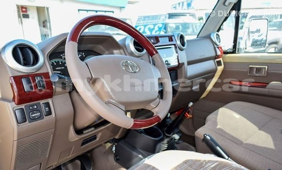 Buy Import Toyota Land Cruiser Beige Car in Import - Dubai in Kampot Province Buy Import Toyota Land Cruiser Beige Car in Import - Dubai in Kampot Province