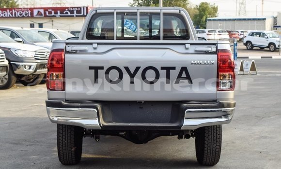 Acheter Import Voiture Toyota Hilux Autre à Import - Dubai, Kampot Province Acheter Import Voiture Toyota Hilux Autre à Import - Dubai, Kampot Province