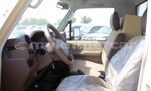 Buy Import Toyota Land Cruiser Beige Car in Import - Dubai in Kampot Province Buy Import Toyota Land Cruiser Beige Car in Import - Dubai in Kampot Province