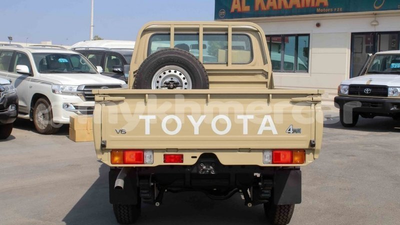 Big with watermark toyota land cruiser kampot province import dubai 3451