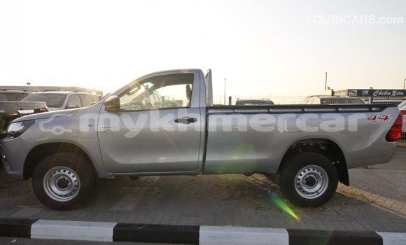 Buy Import Toyota Hilux Other Car in Import - Dubai in Kampot Province Buy Import Toyota Hilux Other Car in Import - Dubai in Kampot Province
