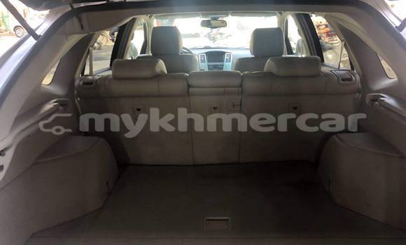 Buy Used Lexus RX 330 Silver Car in Phnom Penh in Phnom Penh Buy Used Lexus RX 330 Silver Car in Phnom Penh in Phnom Penh