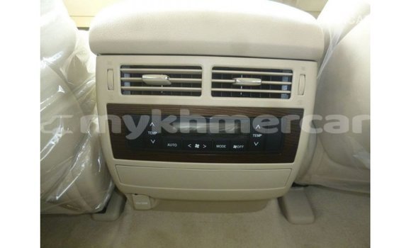 ទិញ នាំចូល Toyota Land Cruiser White ឡាន} ក្នុង Import - Dubai ក្នុង Kampot Province ទិញ នាំចូល Toyota Land Cruiser White ឡាន} ក្នុង Import - Dubai ក្នុង Kampot Province