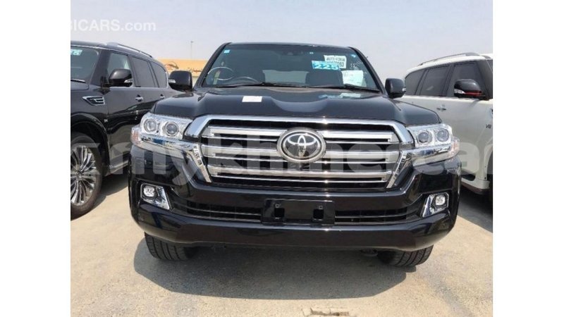 Big with watermark toyota land cruiser kampot province import dubai 3467