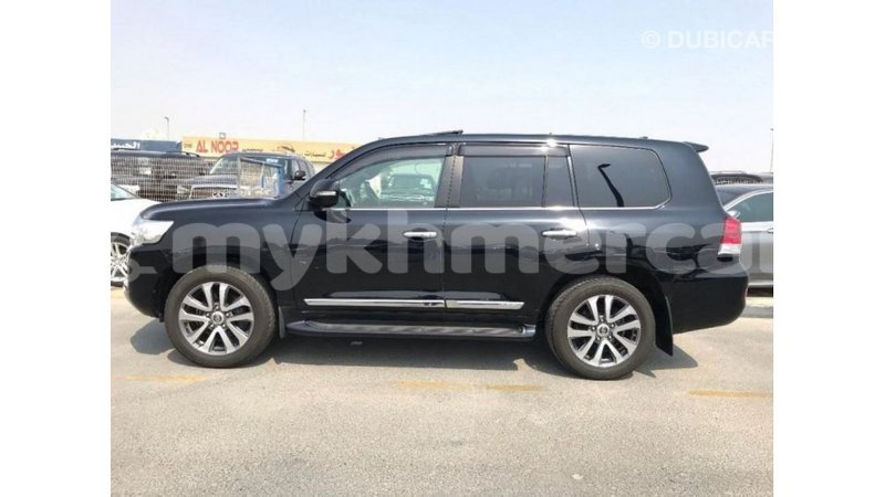 Big with watermark toyota land cruiser kampot province import dubai 3467