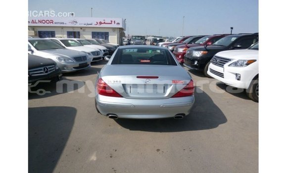 ទិញ នាំចូល Mercedes-Benz 190 (W201) Other ឡាន} ក្នុង Import - Dubai ក្នុង Kampot Province ទិញ នាំចូល Mercedes-Benz 190 (W201) Other ឡាន} ក្នុង Import - Dubai ក្នុង Kampot Province
