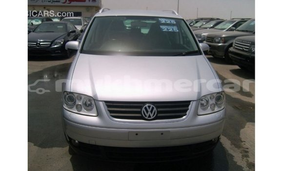 Buy Import Volkswagen Touran Other Car in Import - Dubai in Kampot Province Buy Import Volkswagen Touran Other Car in Import - Dubai in Kampot Province