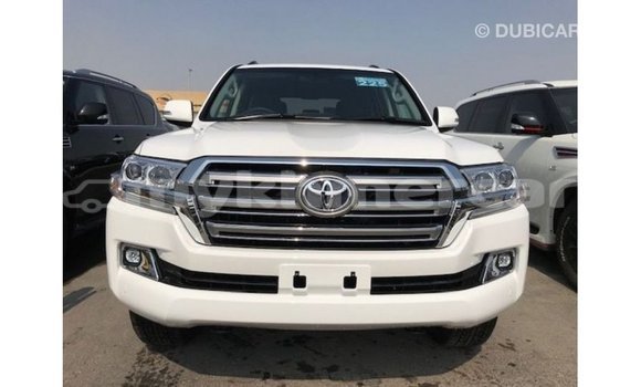 ទិញ នាំចូល Toyota Land Cruiser White ឡាន} ក្នុង Import - Dubai ក្នុង Kampot Province ទិញ នាំចូល Toyota Land Cruiser White ឡាន} ក្នុង Import - Dubai ក្នុង Kampot Province