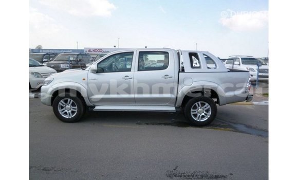 Buy Import Toyota Hilux Other Car in Import - Dubai in Kampot Province Buy Import Toyota Hilux Other Car in Import - Dubai in Kampot Province