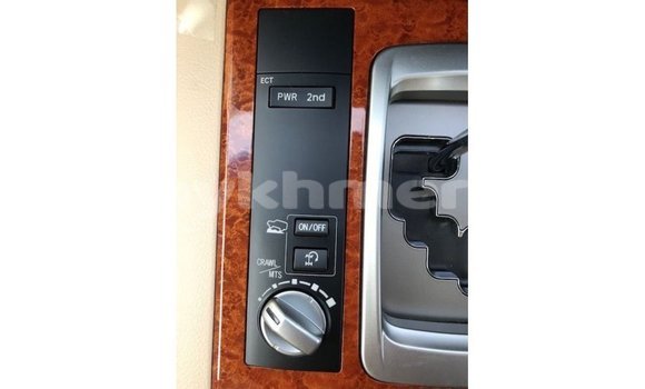 Buy Import Toyota Land Cruiser Black Car in Import - Dubai in Kampot Province Buy Import Toyota Land Cruiser Black Car in Import - Dubai in Kampot Province