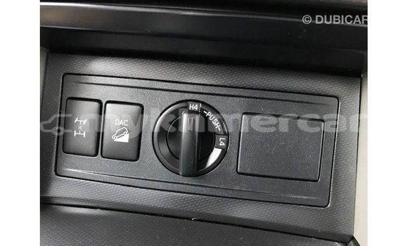 Acheter Import Voiture Toyota Prado Noir à Import - Dubai, Kampot Province Acheter Import Voiture Toyota Prado Noir à Import - Dubai, Kampot Province