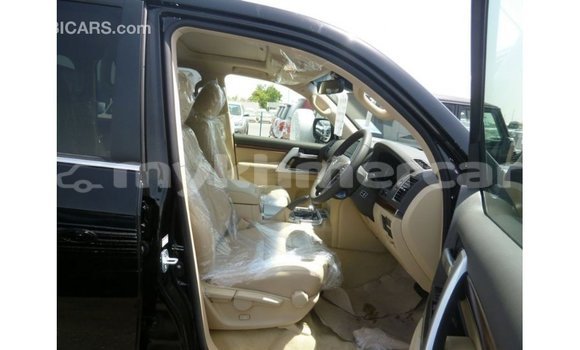 Buy Import Toyota Land Cruiser Black Car in Import - Dubai in Kampot Province Buy Import Toyota Land Cruiser Black Car in Import - Dubai in Kampot Province