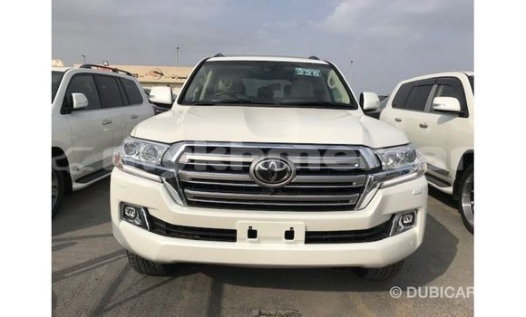 ទិញ នាំចូល Toyota Land Cruiser White ឡាន} ក្នុង Import - Dubai ក្នុង Kampot Province ទិញ នាំចូល Toyota Land Cruiser White ឡាន} ក្នុង Import - Dubai ក្នុង Kampot Province