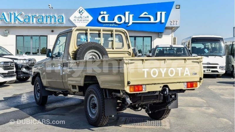 Big with watermark toyota land cruiser kampot province import dubai 3515