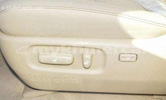 Acheter Import Voiture Toyota Land Cruiser Noir à Import - Dubai, Kampot Province Acheter Import Voiture Toyota Land Cruiser Noir à Import - Dubai, Kampot Province