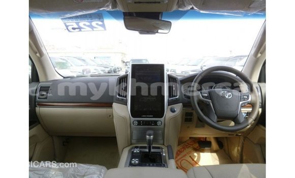 Buy Import Toyota Land Cruiser Other Car in Import - Dubai in Kampot Province Buy Import Toyota Land Cruiser Other Car in Import - Dubai in Kampot Province