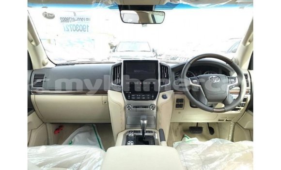 Buy Import Toyota Land Cruiser Black Car in Import - Dubai in Kampot Province Buy Import Toyota Land Cruiser Black Car in Import - Dubai in Kampot Province