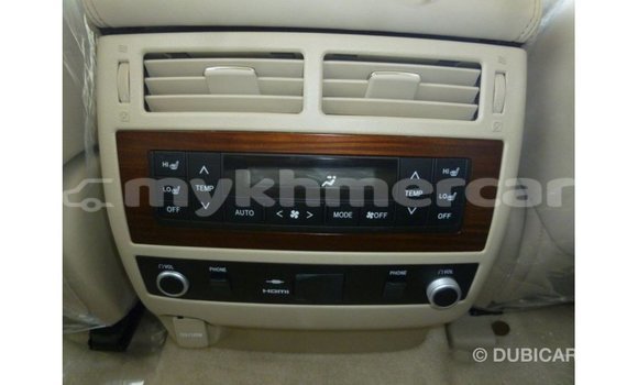 ទិញ នាំចូល Toyota Land Cruiser White ឡាន} ក្នុង Import - Dubai ក្នុង Kampot Province ទិញ នាំចូល Toyota Land Cruiser White ឡាន} ក្នុង Import - Dubai ក្នុង Kampot Province