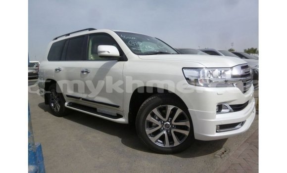 ទិញ នាំចូល Toyota Land Cruiser White ឡាន} ក្នុង Import - Dubai ក្នុង Kampot Province ទិញ នាំចូល Toyota Land Cruiser White ឡាន} ក្នុង Import - Dubai ក្នុង Kampot Province