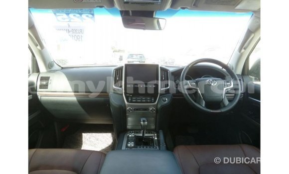 Buy Import Toyota Land Cruiser Red Car in Import - Dubai in Kampot Province Buy Import Toyota Land Cruiser Red Car in Import - Dubai in Kampot Province