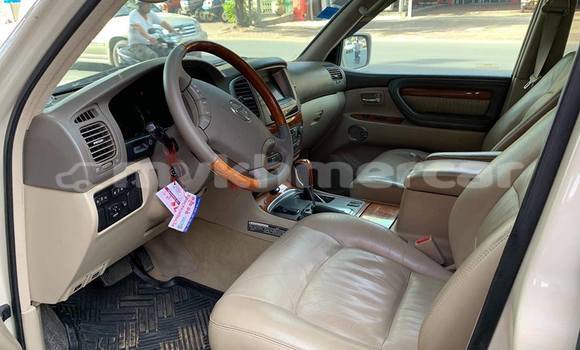 Buy Used Lexus LX 450 Beige Car in Phnom Penh in Phnom Penh Buy Used Lexus LX 450 Beige Car in Phnom Penh in Phnom Penh