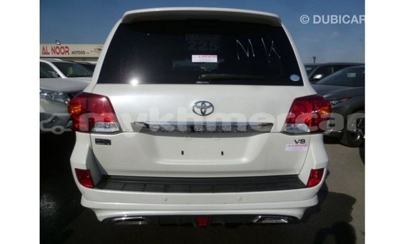 ទិញ នាំចូល Toyota Land Cruiser White ឡាន} ក្នុង Import - Dubai ក្នុង Kampot Province ទិញ នាំចូល Toyota Land Cruiser White ឡាន} ក្នុង Import - Dubai ក្នុង Kampot Province