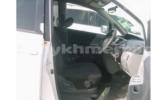 ទិញ នាំចូល Toyota Noah White ឡាន} ក្នុង Import - Dubai ក្នុង Kampot Province ទិញ នាំចូល Toyota Noah White ឡាន} ក្នុង Import - Dubai ក្នុង Kampot Province