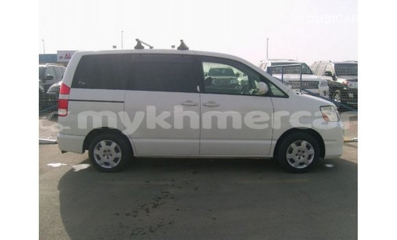 ទិញ នាំចូល Toyota Noah White ឡាន} ក្នុង Import - Dubai ក្នុង Kampot Province ទិញ នាំចូល Toyota Noah White ឡាន} ក្នុង Import - Dubai ក្នុង Kampot Province