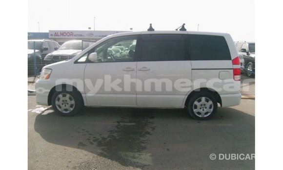 ទិញ នាំចូល Toyota Noah White ឡាន} ក្នុង Import - Dubai ក្នុង Kampot Province ទិញ នាំចូល Toyota Noah White ឡាន} ក្នុង Import - Dubai ក្នុង Kampot Province