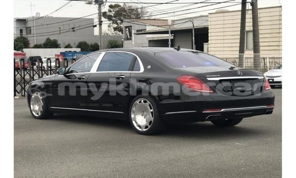 Acheter Import Voiture Mercedes-Benz 190 (W201) Noir à Import - Dubai, Kampot Province Acheter Import Voiture Mercedes-Benz 190 (W201) Noir à Import - Dubai, Kampot Province