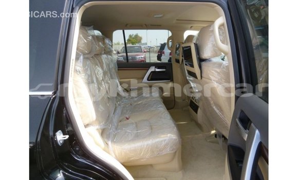 Buy Import Toyota Land Cruiser Black Car in Import - Dubai in Kampot Province Buy Import Toyota Land Cruiser Black Car in Import - Dubai in Kampot Province