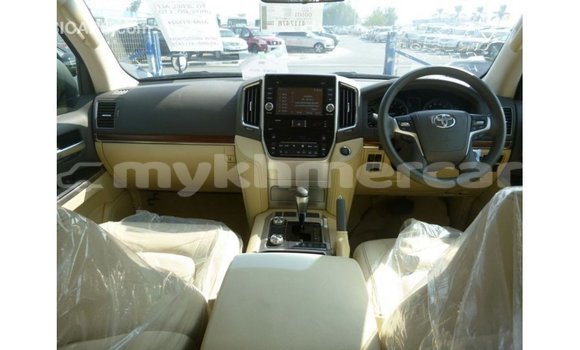 Buy Import Toyota Land Cruiser Black Car in Import - Dubai in Kampot Province Buy Import Toyota Land Cruiser Black Car in Import - Dubai in Kampot Province
