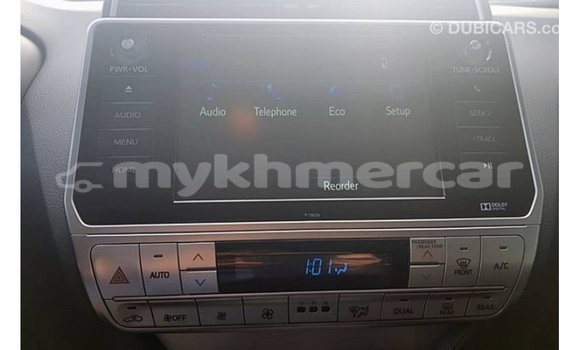 Acheter Import Voiture Toyota Prado Noir à Import - Dubai, Kampot Province Acheter Import Voiture Toyota Prado Noir à Import - Dubai, Kampot Province