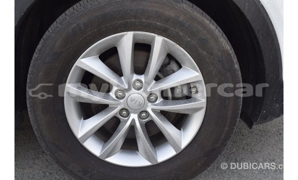 Buy Import Kia Sorento White Car in Import - Dubai in Kampot Province