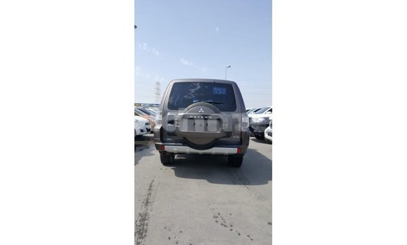 Buy Import Mitsubishi Pajero Brown Car in Import - Dubai in Kampot Province Buy Import Mitsubishi Pajero Brown Car in Import - Dubai in Kampot Province